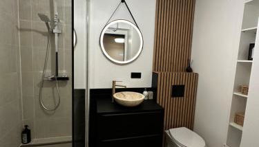 Charmant Studio Neuf, Hypercentre, Parking, Balcon - Foto 3