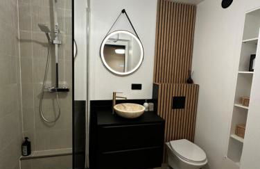 Charmant Studio Neuf, Hypercentre, Parking, Balcon - Foto 3