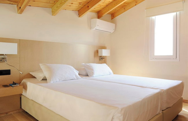 Marika Beach Hotel - Photo 114
