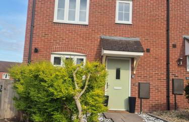 Home from home - ample parking - Foto 1