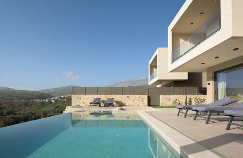 Venerato Villas Ampela & Apolonia, with Pool, Spa Whirlpool & Heritage, By ThinkVilla - Foto 30