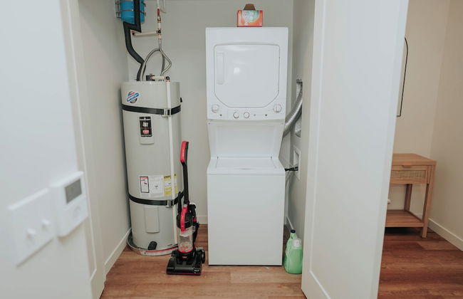 NEW Central SLC Apt l Citview l CLose to Skiing - Photo 12