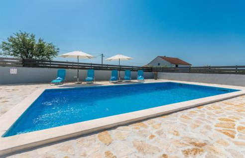 Awesome Apartment In Gornje Rastane - Foto 12