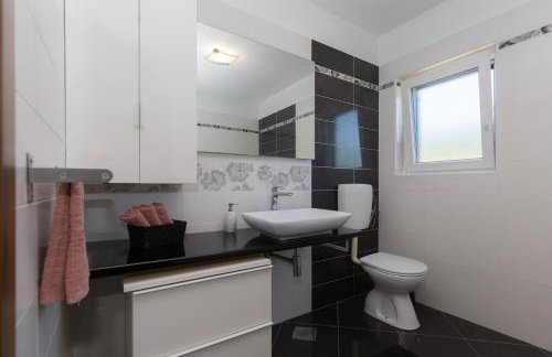 Kuća za odmor Cerovci - Foto 25