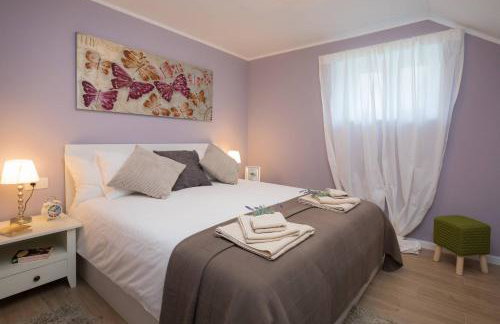 Zlatin Dvor - apartments for 3, terrace, Trogir center, beach at 5-min, BIKE friendly - Foto 40