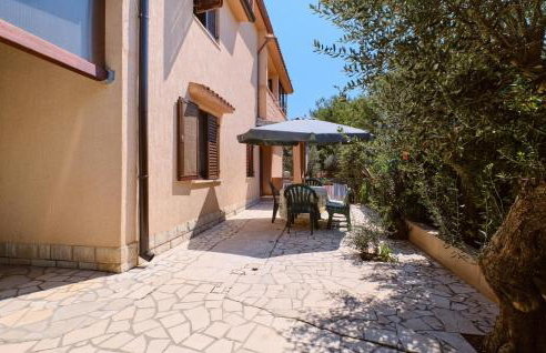 1 Bedroom Stunning Apartment In Artatore - Foto 9