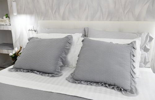 Porta Napoli Holidays - Photo 14