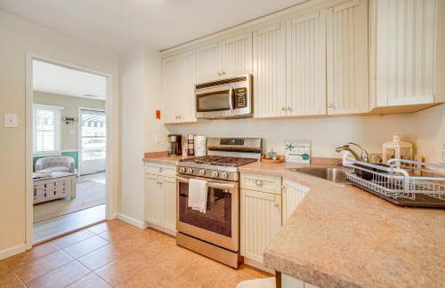 1 Block to Brigantine Beach Breezy Home with Patio! - Foto 8