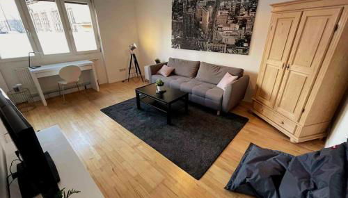 Cozy Studio Guesthouse next to city center & fair - Foto 2