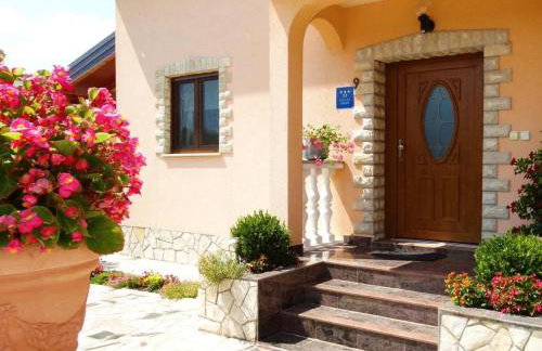 Villa Zara - Photo 10