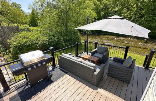 Jay Peak Getaway on Trout River - Foto 54