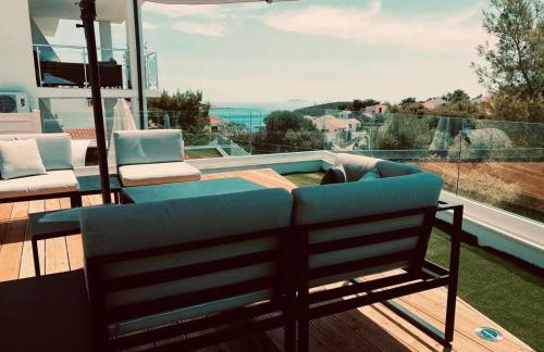 EllaVis Apartments - Photo 7