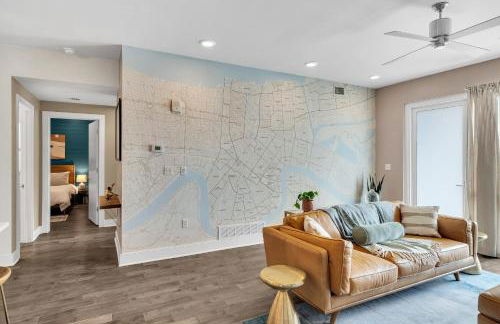 Bywater 2BR w Pool, Gym & King Beds - Foto 32