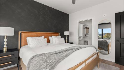 Odyssey - Foto 3, wardrobe