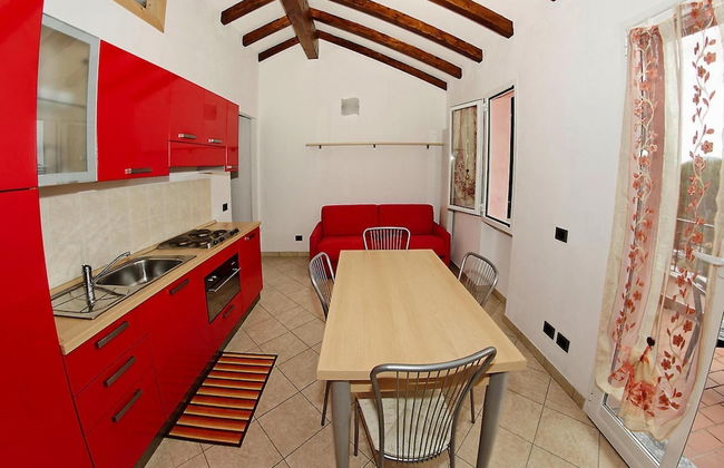 Apartment in Castellaro With Garden - Photo 23