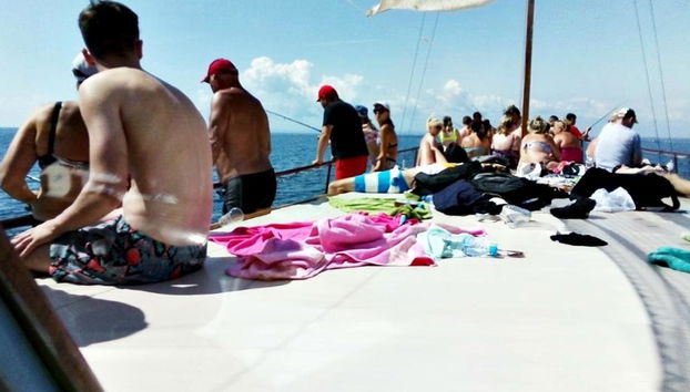 Croisière en bateau de 4 heures avec pêche, déjeuner et boissons à volonté à Nessebar - Photo 2
