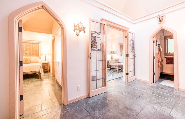 HIGHLANDS CASTLE overlooking Lake George.. plus 2 other Castles! - Foto 7