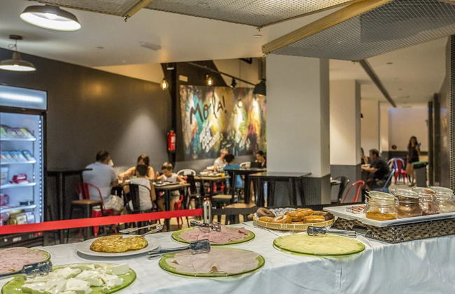 Mola! Suites - Photo 28