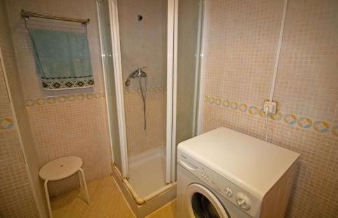 Apartamento con terraza y piscina - Marcomar Albert Villas - Photo 21