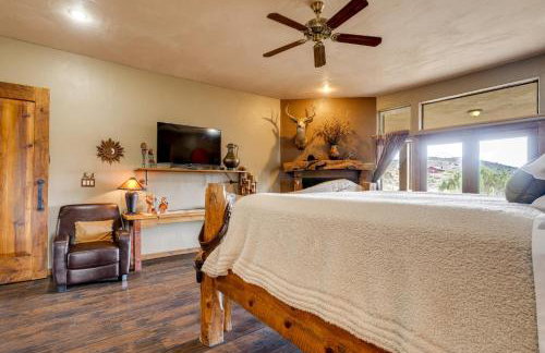 Mtn-View Adobe Home with Large Deck Near Prescott! - Foto 16
