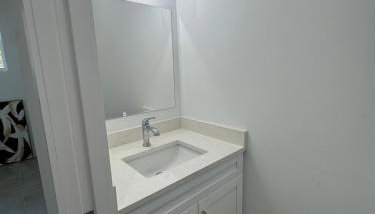 Family Group Friendly Luxe Feel - Photo 3