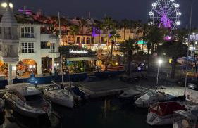 Lujoso Atico Dúplex En Puerto Marina - Foto 78