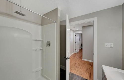 Massive 6 bedroom in a great area - Foto 38