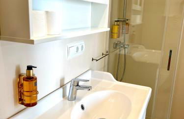 Estudio 2 by MezquitaSuites - Foto 9