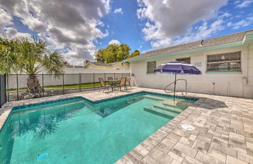 Apollo Beach Gem with Pool The Flamingo House - Foto 1