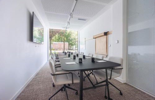 BABEL COMMUNITY Hôtel Saint-Quentin-en-Yvelines Gare - Foto 5