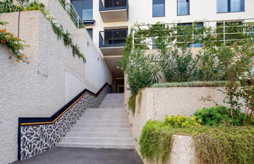 New LUXURY apartment with sea view and PRIVATE heated pool, 50m from the beach - Foto 47