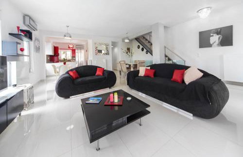 Andreas Villa - Foto 21