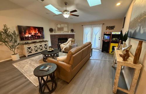 Fun & Comfort for 8 in Roger! King & Arcade Games - Foto 1