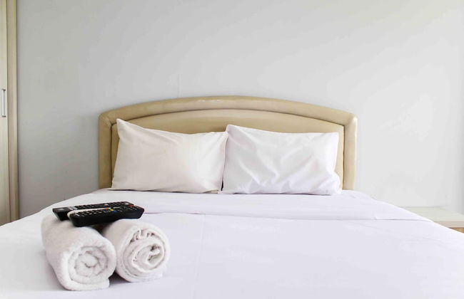 Cozy And Tidy Studio At The Enviro Apartment - Photo 1