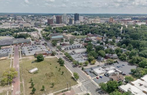 Akrons Werner House Historic 4 Bedroom Luxury - Foto 48