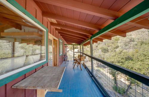 Scenic Kernville Getaway with Deck and Mountain Views! - Foto 22