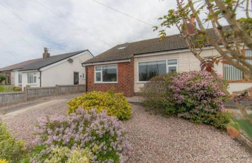 Beautifully styled Home with Garden - Foto 2