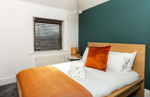 Stylish Comfort: 2BR Home in the Heart of Wigan - Foto 3