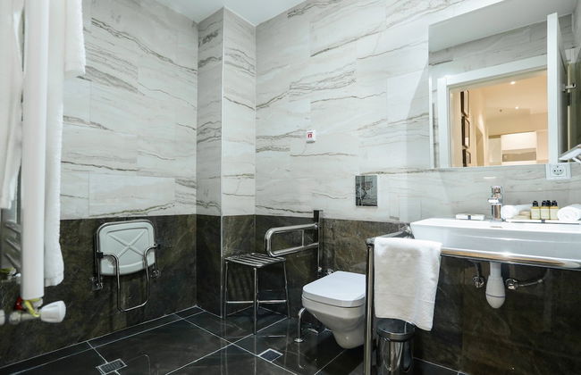 Somerset City Centre Atyrau - Photo 56