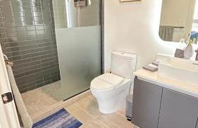 Contemporary Comfort Rooftop Views & Full Kitchen - Foto 36