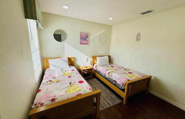 7/6.5 Beautiful Vacation Home With Private Pool, and Much More!! - Foto 30