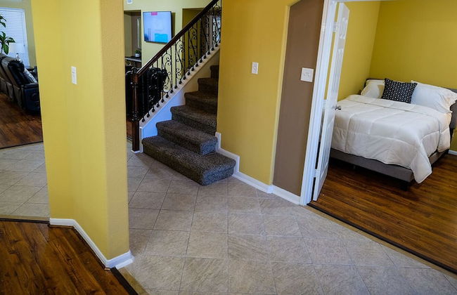 4Bdrm 3.5Bath 11Beds - Great House - Foto 14