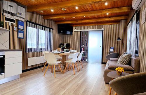 AquaHaven With Private Pool And Wellness - Happy Rentals - Foto 10