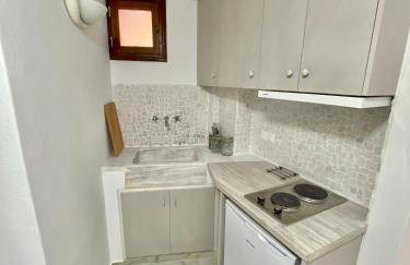 Lion House II - Photo 17