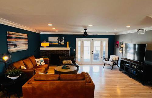 Huntington Beach, AC, Pool, Hot Tub, Detached Office, Close to Beach, Outside Entertaining Area - Foto 3