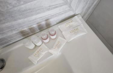 TODE's Apartment - Photo 12