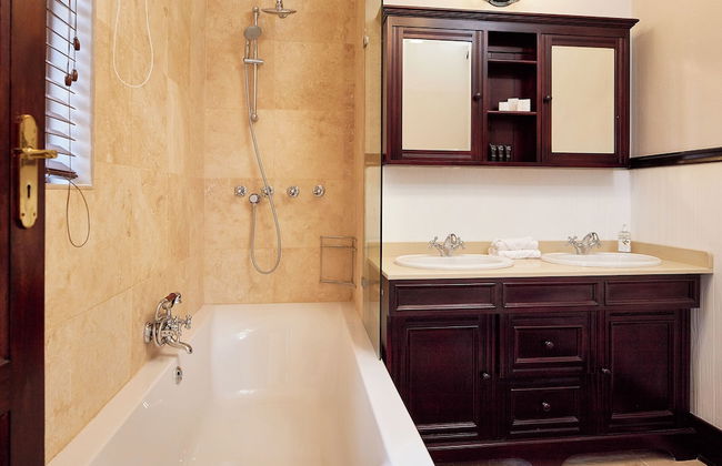 Bergview Farm Cottages by First Private Stays - Photo 30