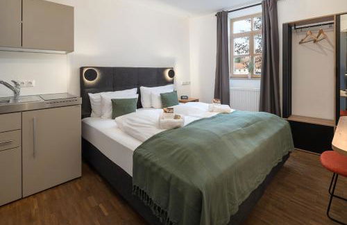 dreamcation Altstadthotel - Mikro Apartments mit Küche & Self Check-In - Foto 33