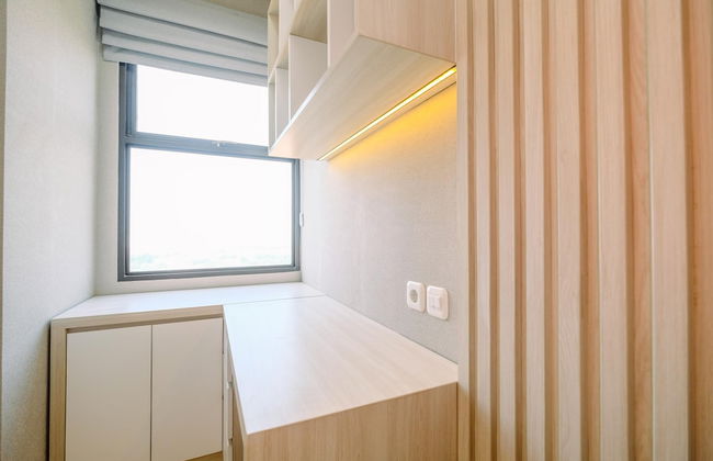 Homey And Modern Look 2Br Transpark Cibubur Apartment - Foto 5