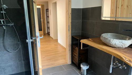 Charmante Souterrain Wohnung - Foto 5, Shower